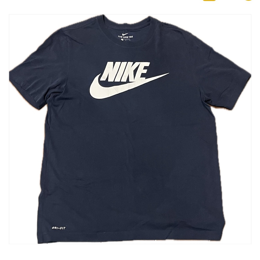 Nike Navy Blue Men’s Medium T Shirt